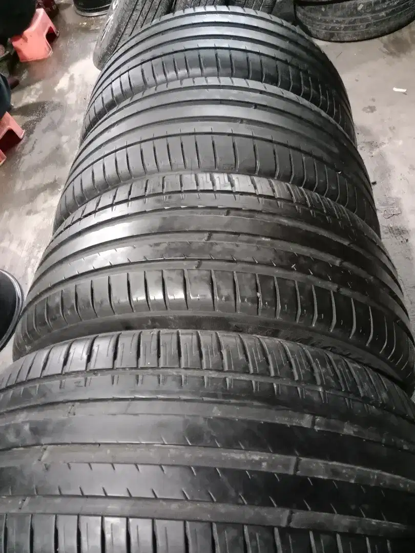 Michelin pilotsport EV 255 45 R20