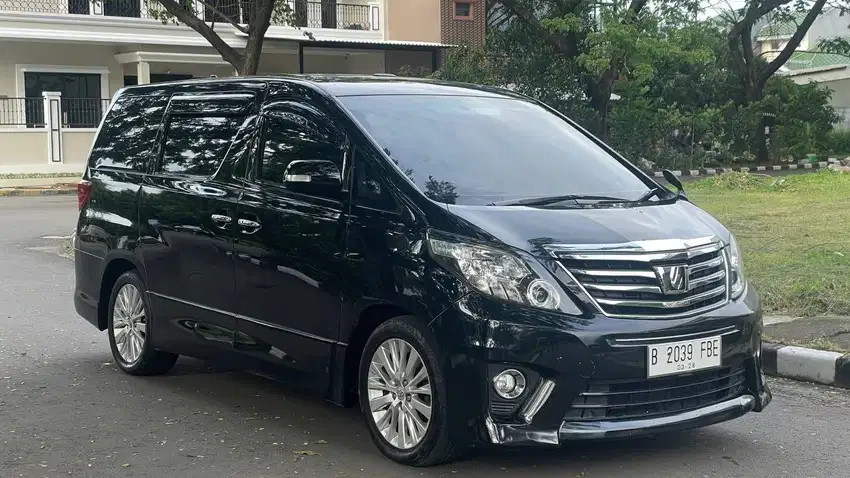 Toyota Alphard S AT Audioless 2014