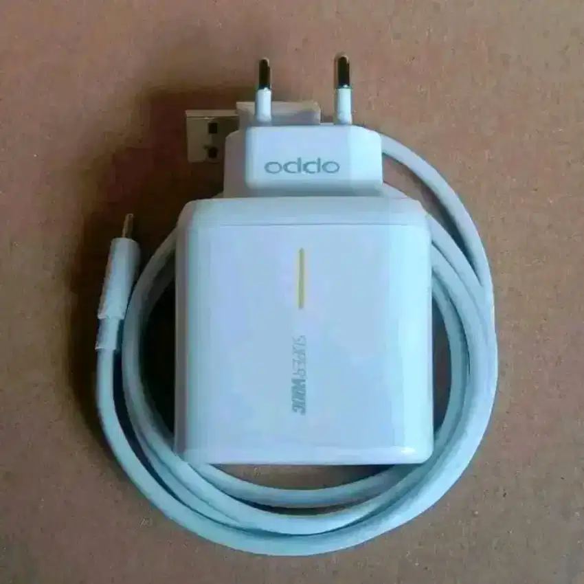 Charger Original bawaan Oppo