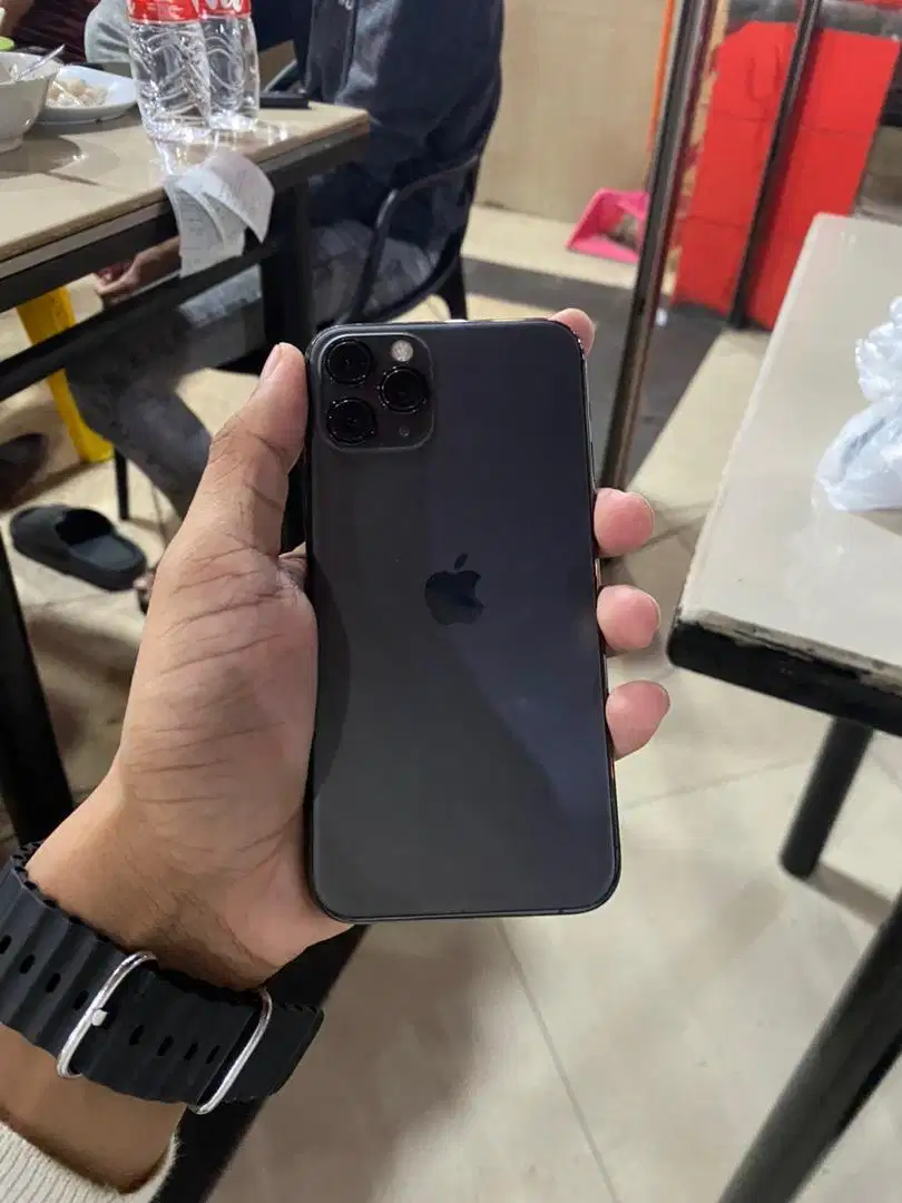 iPhone 11 Pro 64 GB Second All Operator