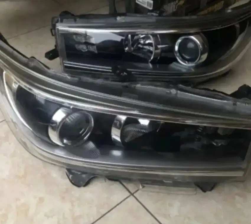 Headlamp Innova orinya tipe venturer