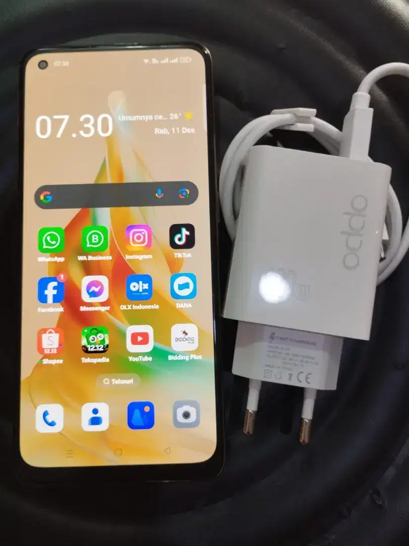 Oppo Reno8 T, Ram 8+4/256, Nfc, Layar Amoled, Finger Dlayar On(Bs cek)