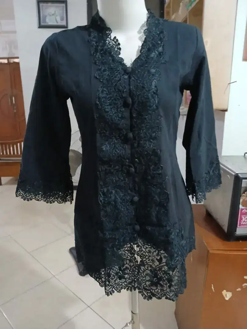 Kebaya Brukat Modern Size M N L