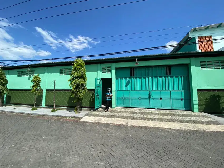 Dijual Cepat Murah Gudang/Rumah Surabaya Timur!!