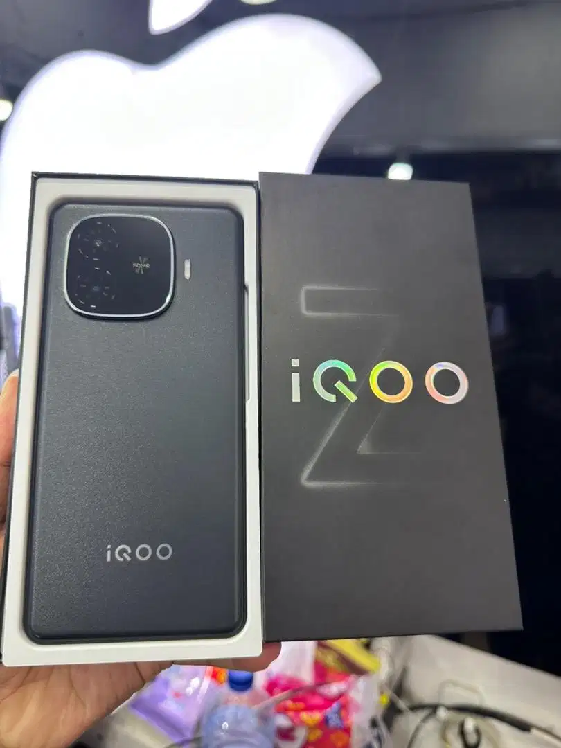 Iqoo Z9 5G Ram 12/256GB Open Box garansi Nasional