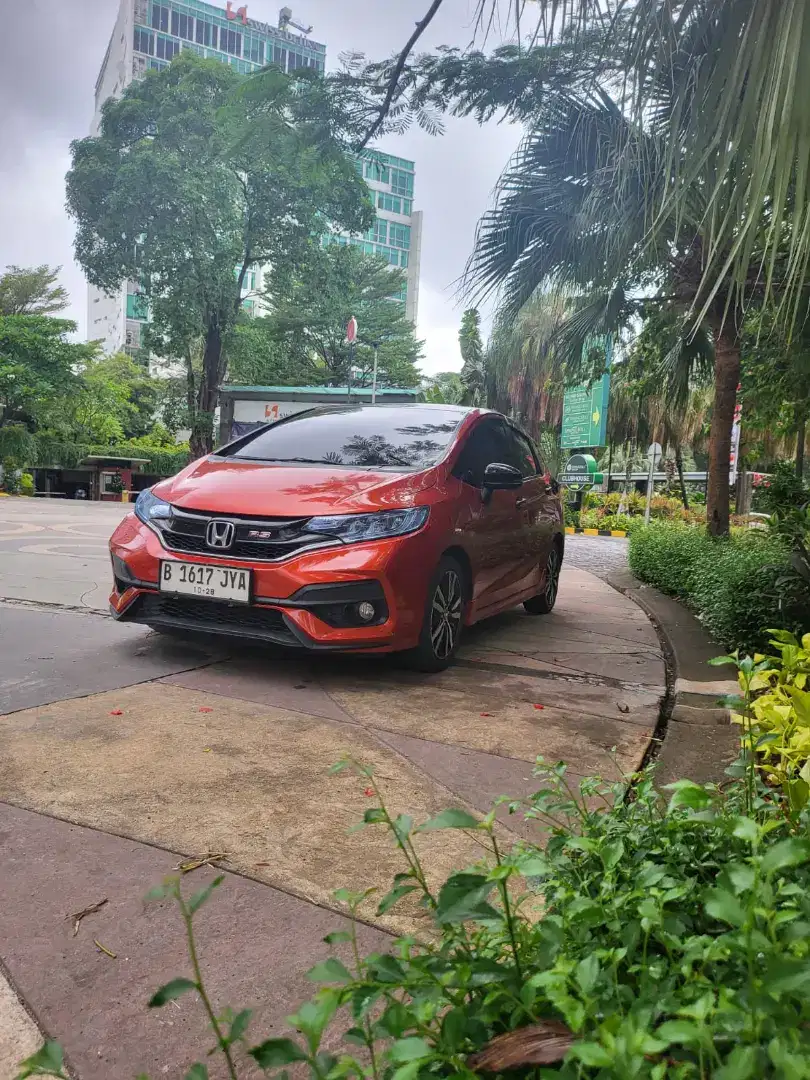 Honda jazz rs metic tahun 2018 osyimewa