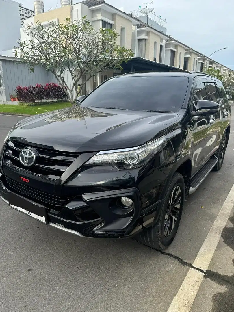 Toyota Fortuner 2.4 TRD 2018/2019