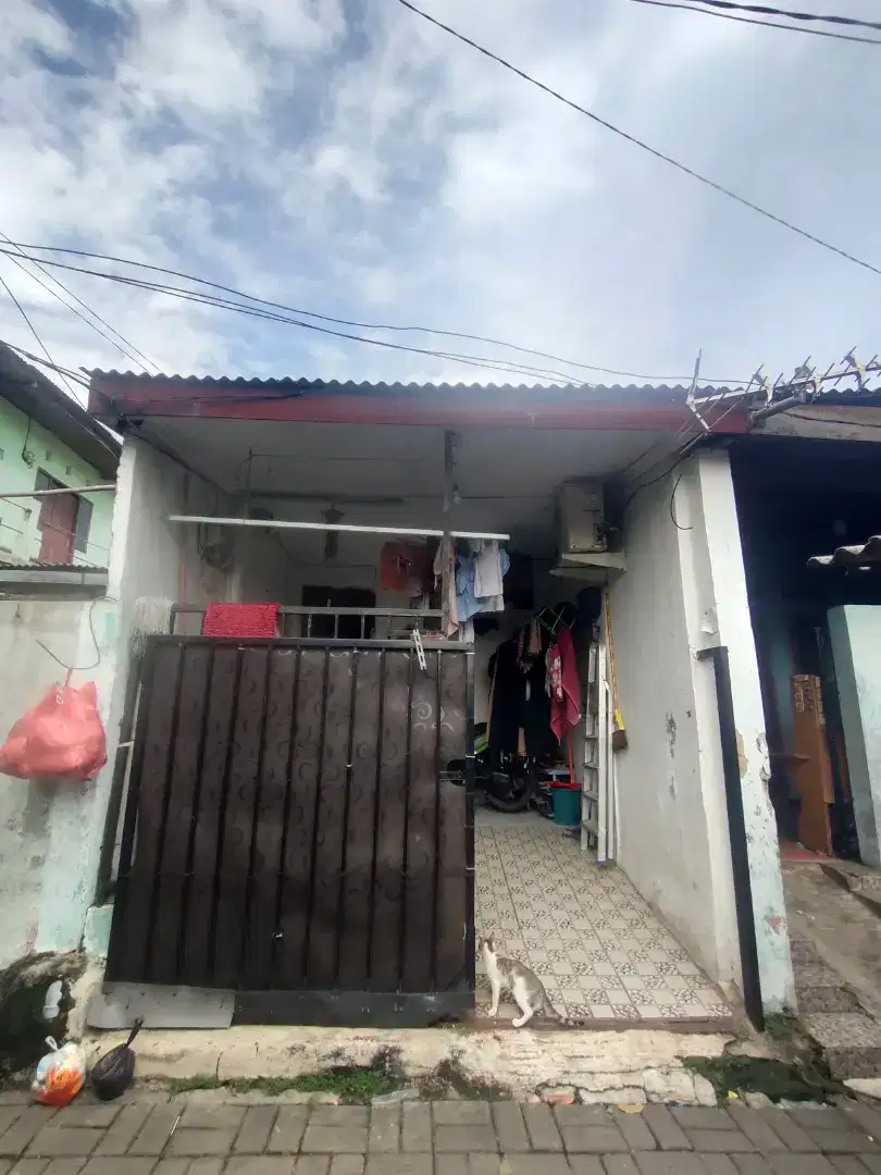 Rumah Murah di Perum 4 Tangerang. Strategis-Tidak Banjir-Tengah Kota