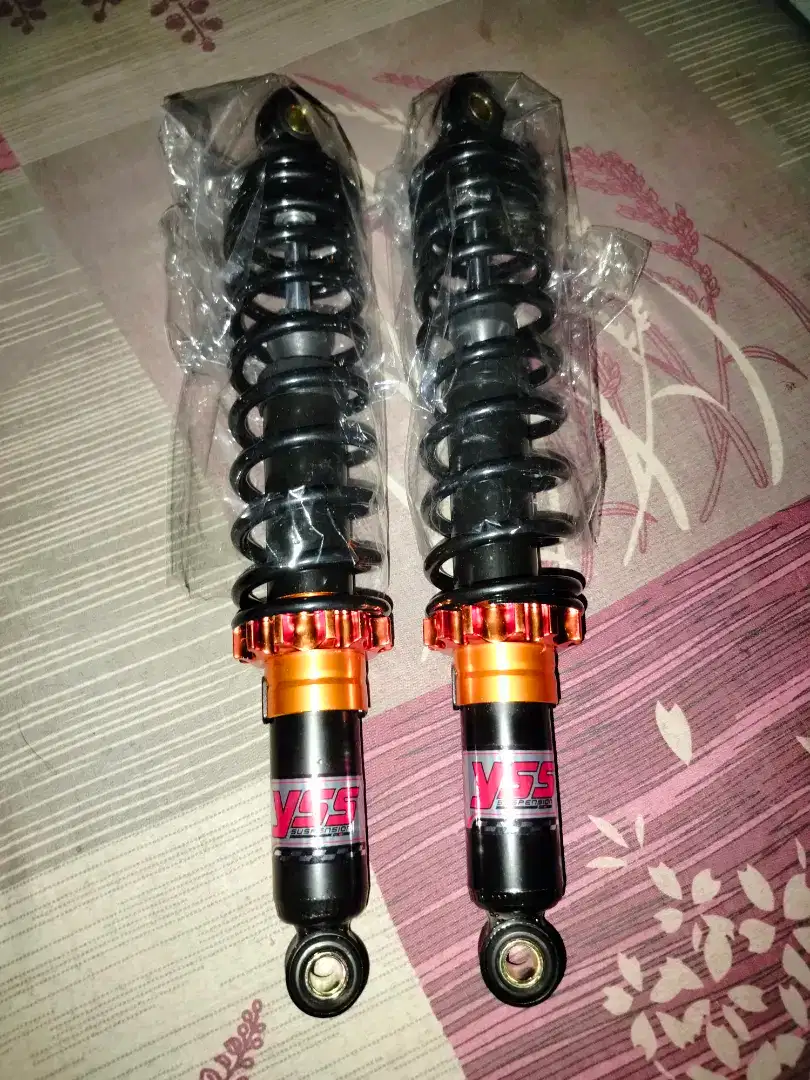 Shockbreaker belakang Yss 811 series UK 340