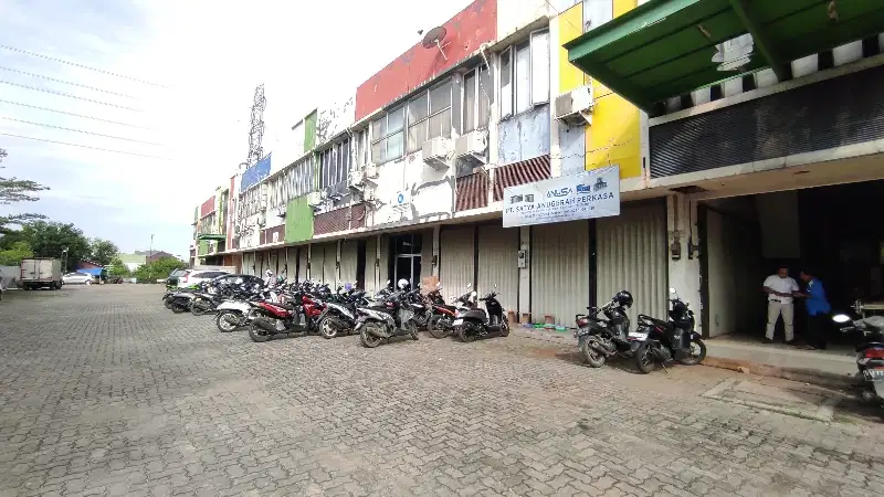 Dijual murah ruko kosong cikarang pasar bersih 2 lantai