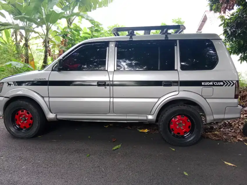 Mobil murah bahan bakar solar sangat nyaman dan irit bbm