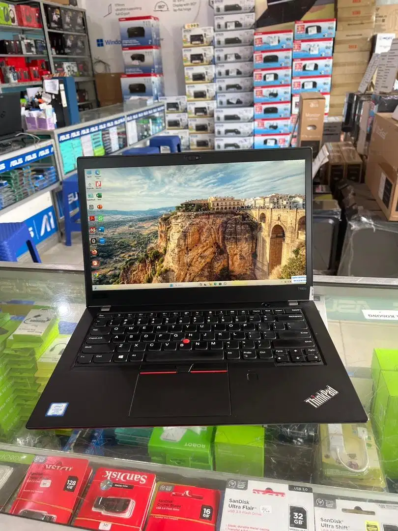 Laptop Lenovo Thinkpad T480s i5 Gen8 Ram 8Gb Ssd 256Gb Garansi 6bln