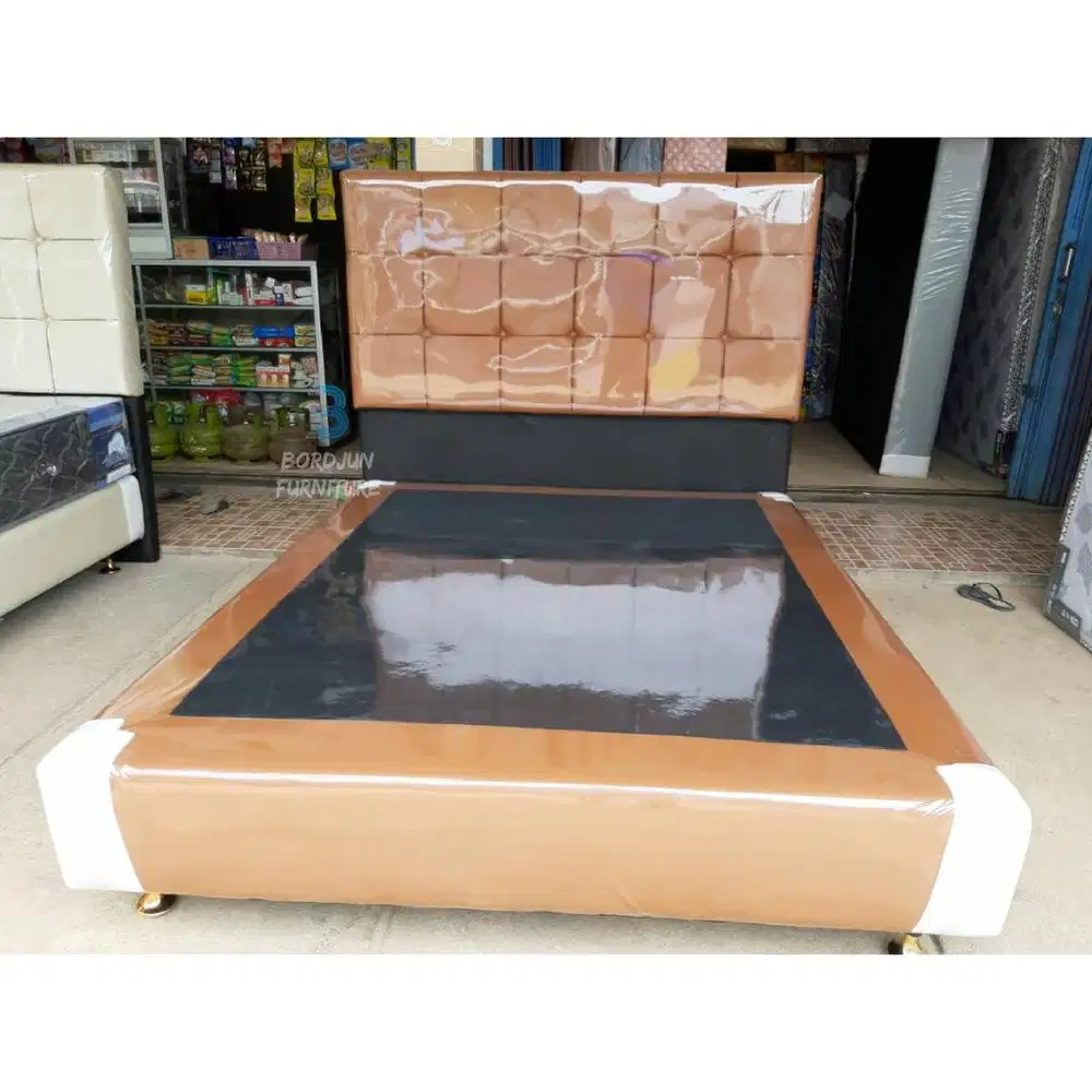 Dipan Divan Sandaran Elora oscar