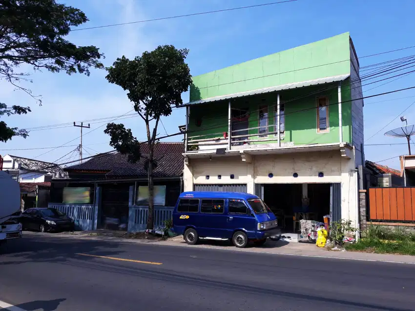 Dijual Cepat Rumah 2 Lantai Luas Samping Jalan