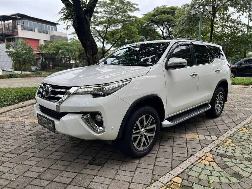 Toyota Fortuner VRZ AT 2016 Pajak Panjang