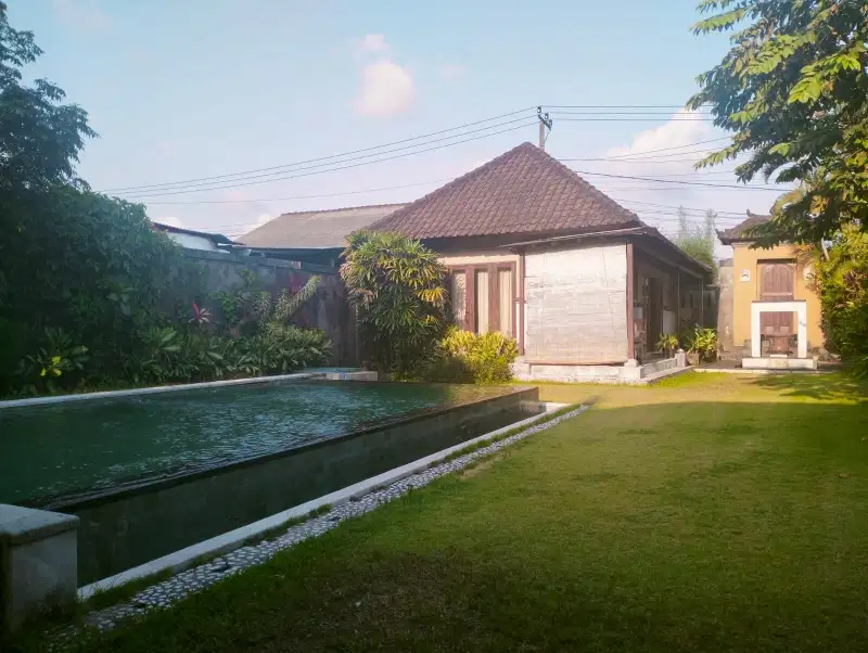 Dijual villa lantai 1 view sawah lokasi cekomaria denpasar