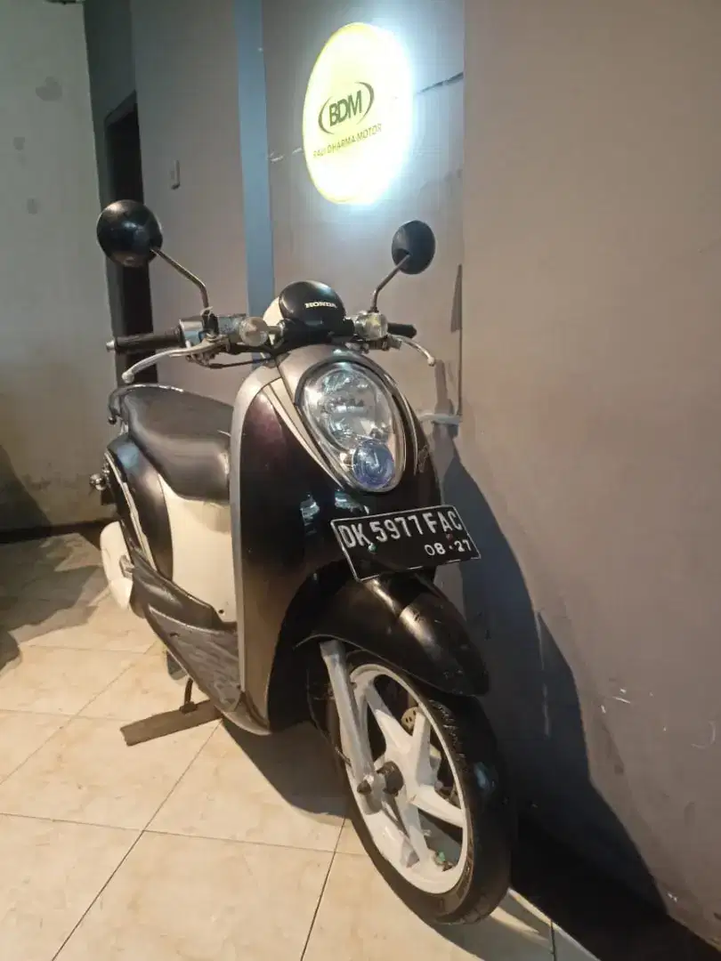 HONDA SCOOPY CW TAHUN 2012PAJAK MATI 1X SURAT LENGKAP/BALI DARMA MOTOR