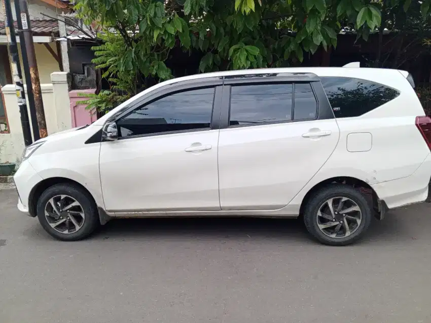 Mobil + sopir / jasa sopir siap luar kota