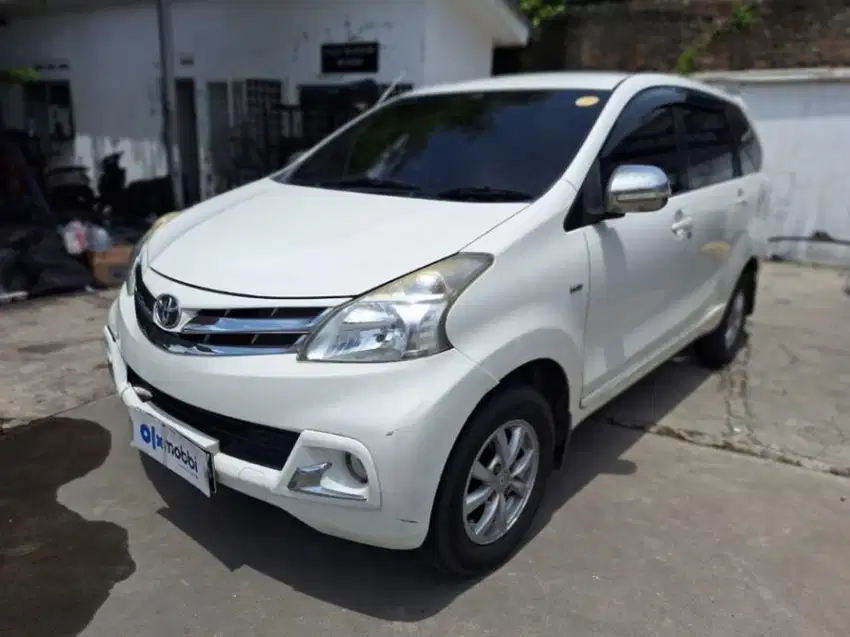 Toyota Avanza 1.3 G Bensin-MT 2015 Putih /