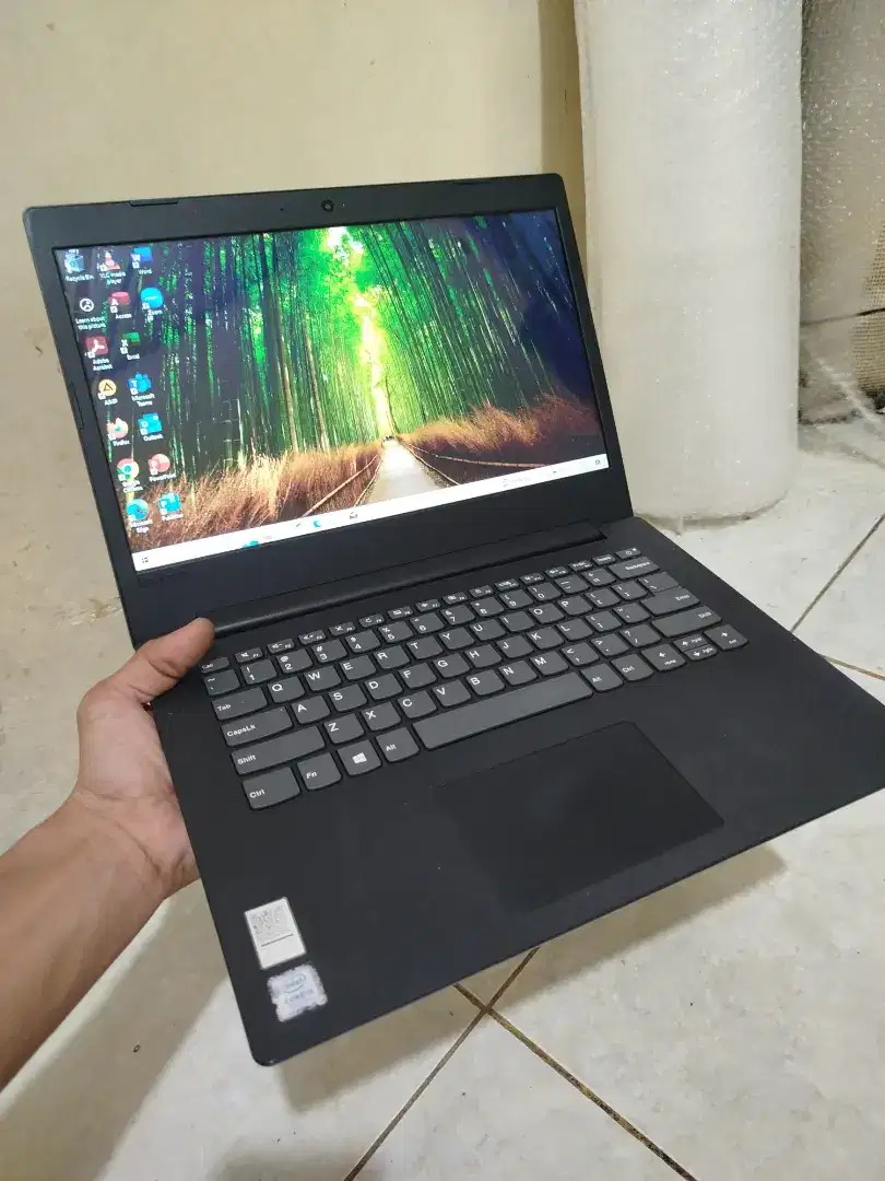 Laptop Lenovo Ideapad 110-14IKB