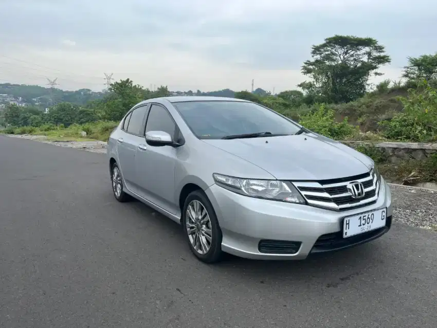 BU Honda City AT Tipe Tertinggi