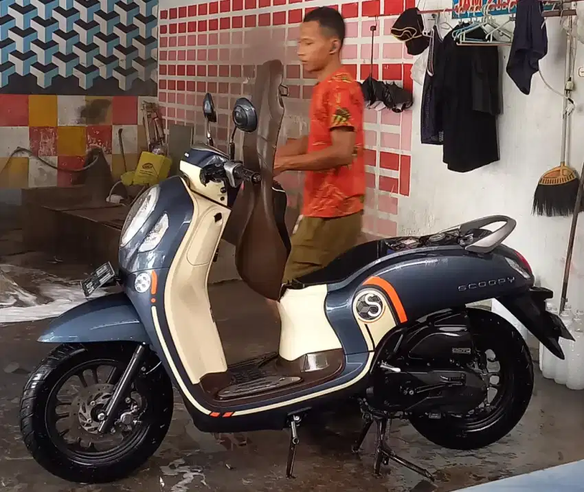 Di jual honda scopy 2021