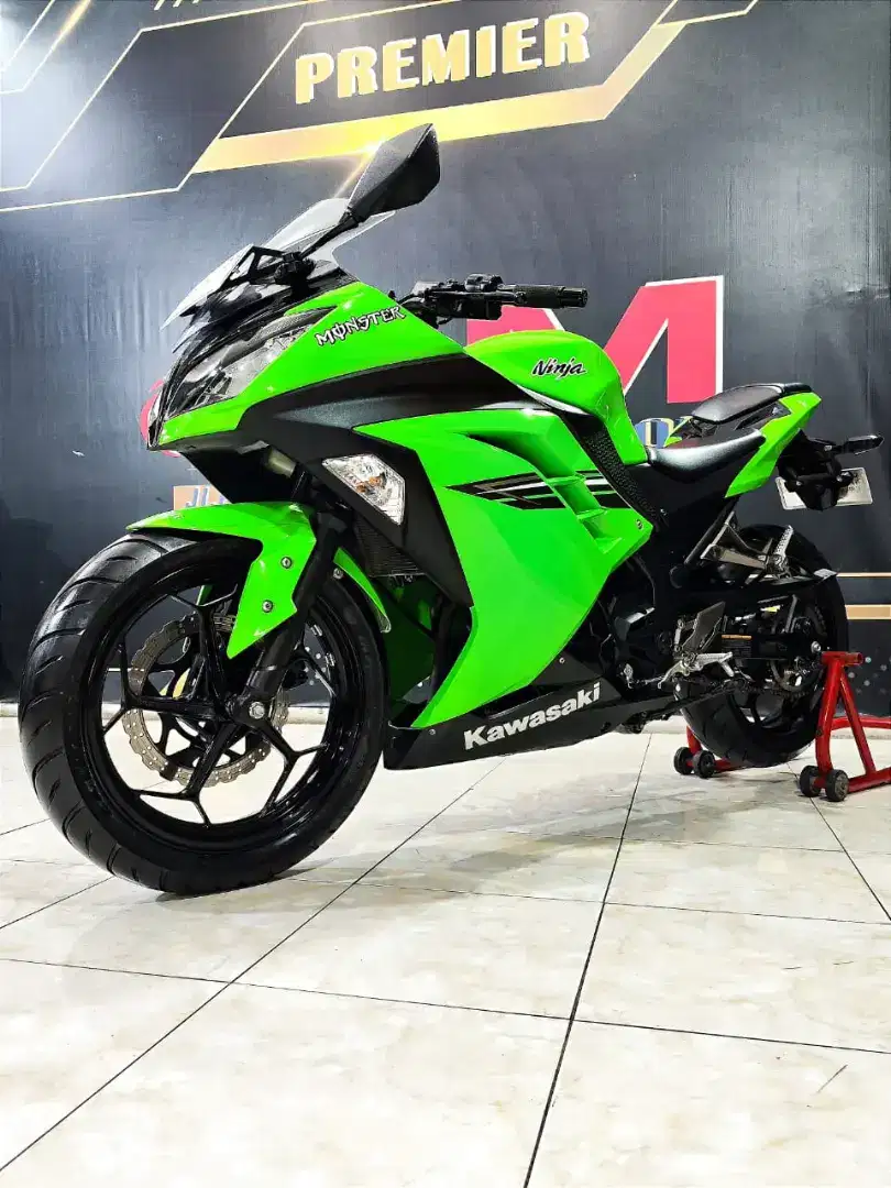 DP 8jt an Kawasaki Ninja 250 FI REG 2018 Anugerah motor rungkut