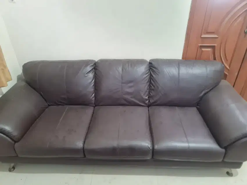 Sofa Kulit Klasik Coklat Bekas + Meja Tamu