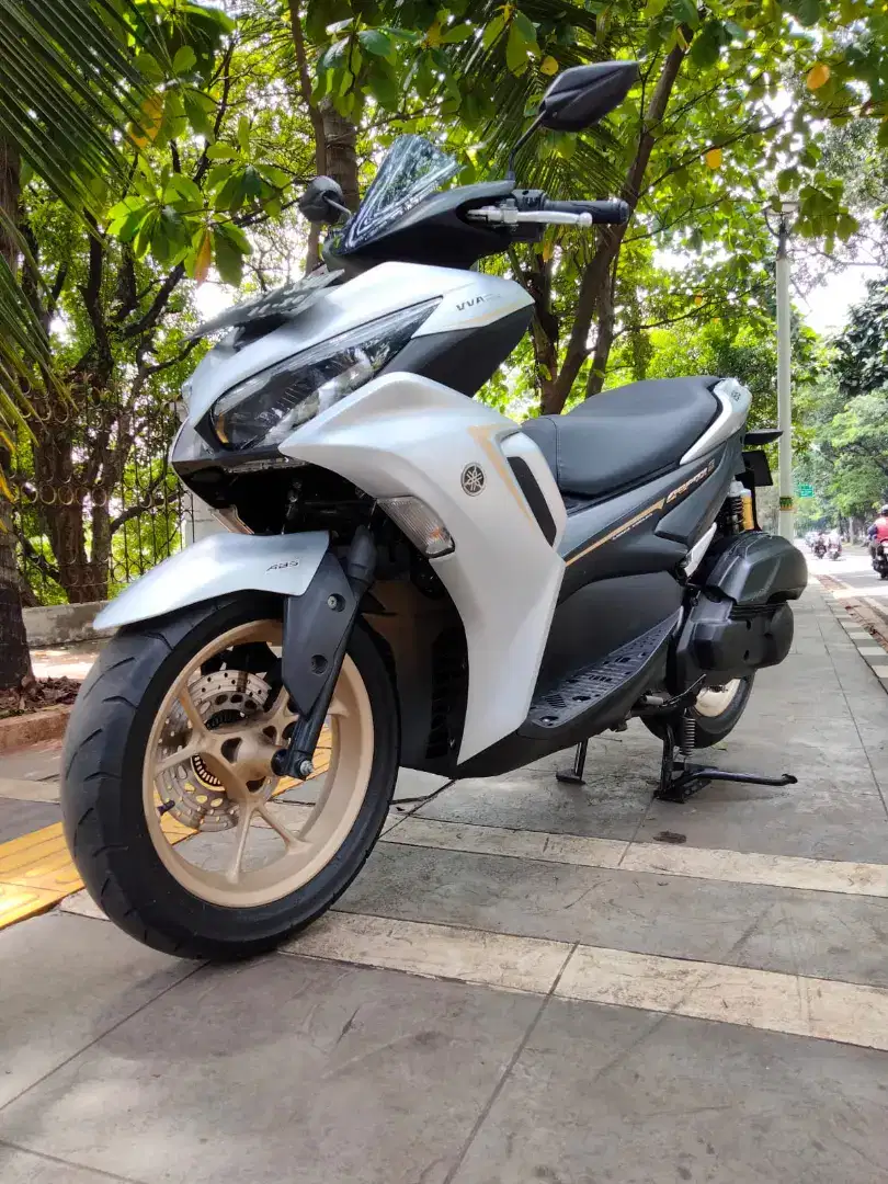 CASH KREDIT DP MINIM 500 K NEW YAMAHA AEROX CONNECTED ABS THN 2021