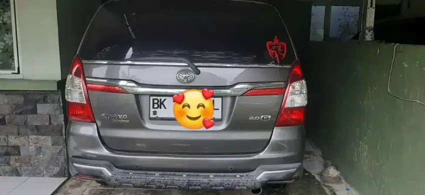 Dijual mobil innova tahun 2014 manual bensin kondisi msh gresss