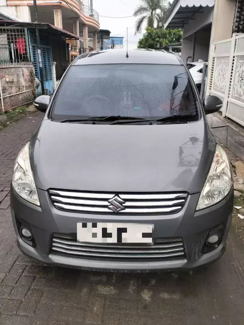 Dijual Cepat Murah BU Suzuki Ertiga GX 2014 M/T type terlengkap