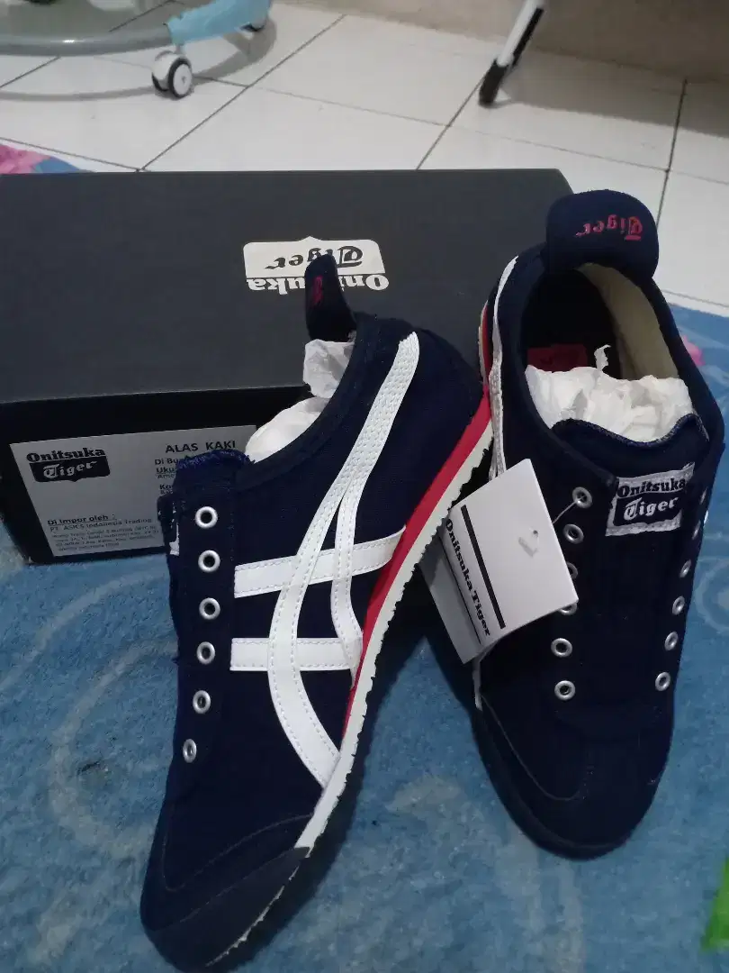 Onitsuka tiger Mexico 66 slip on