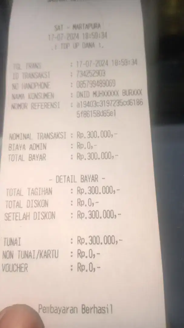 Tukang kayu dan batu