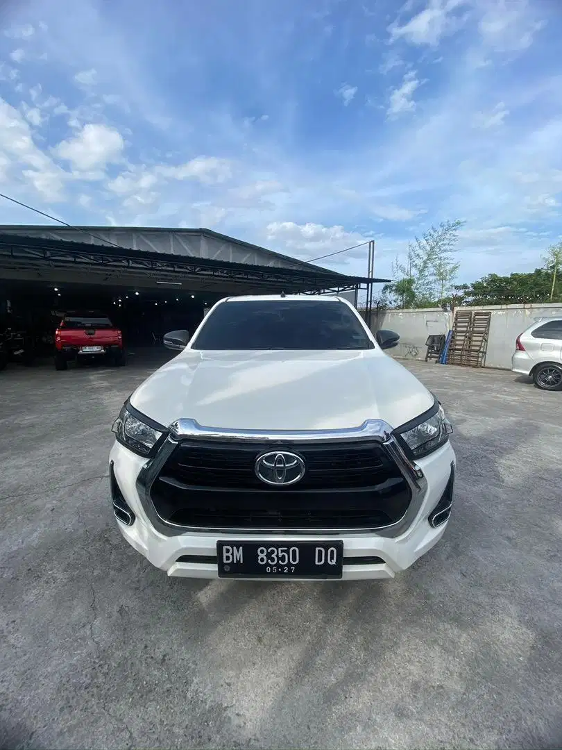 HILUX G Dg 4X4 2022 manual Km 35 Ribu Servis Ricord toyota