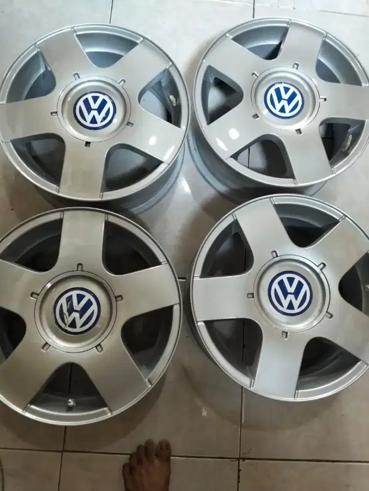 VELG OEM VW POLO R 15 best for Seinta Altis corona Absolut.