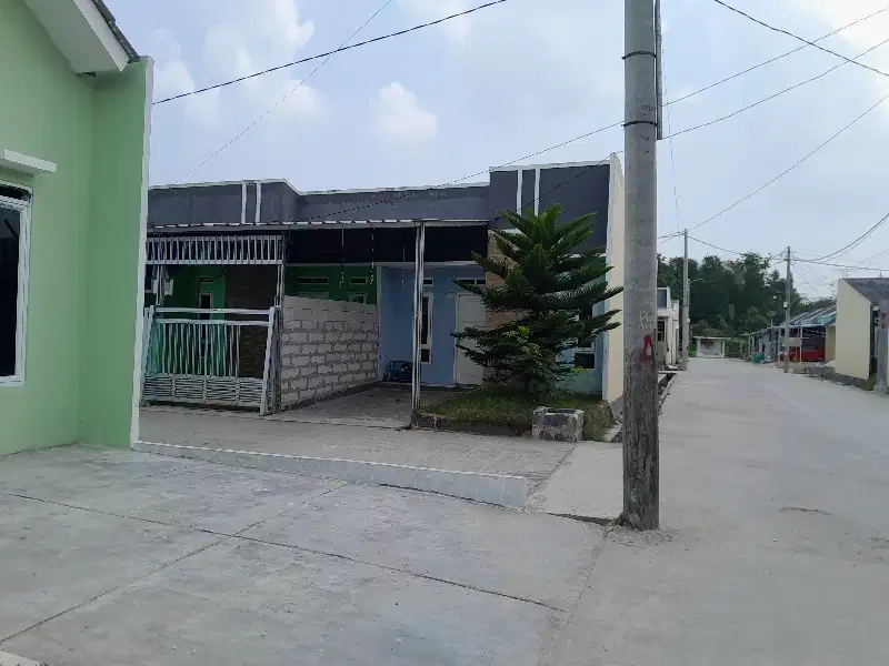 Take Over Rumah Hook dan Jalan Utama Di Kasemen Kota Serang