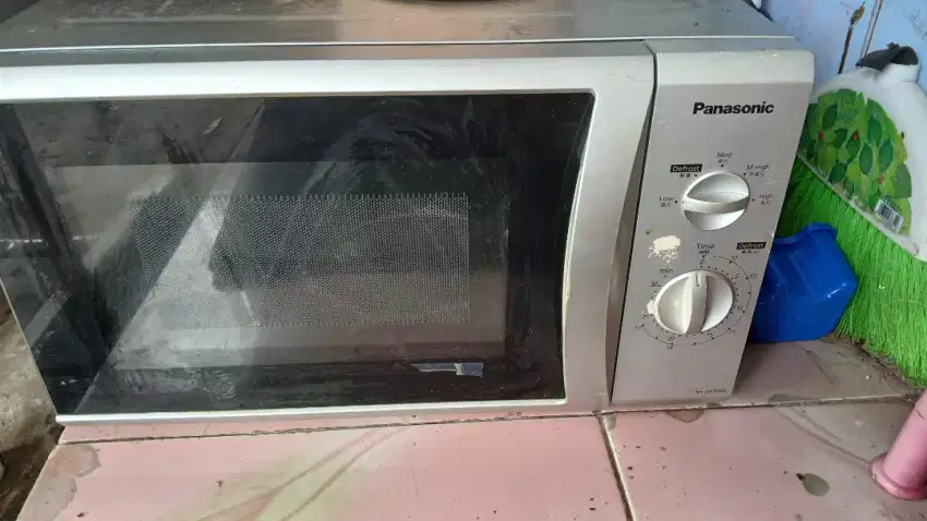 Microwave Panasonic NN-SM320M