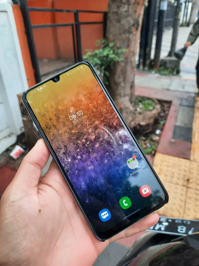 Samsung galaxy A30