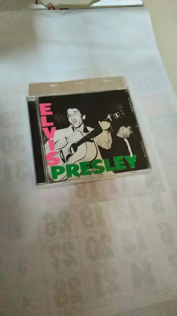 CD Album Elvis Presley