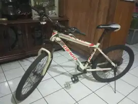 Jual sepeda gunung genio mtb xc-07