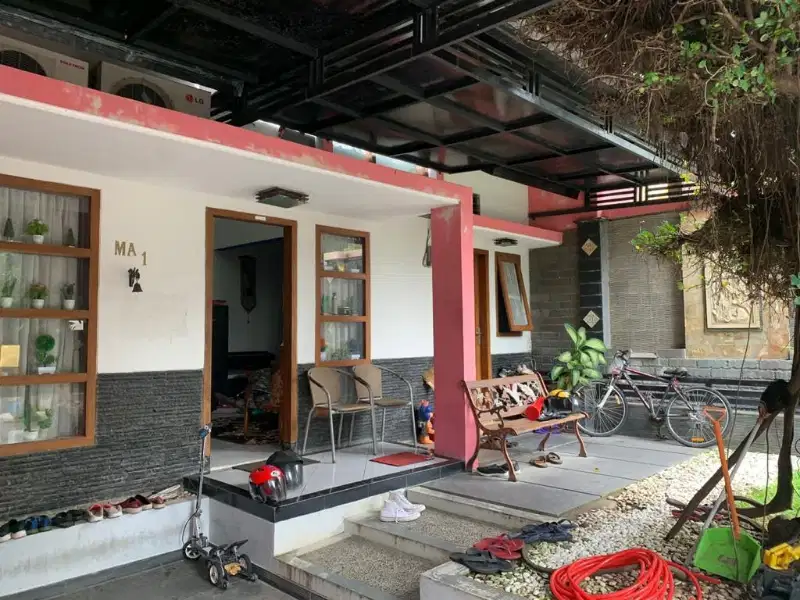 Rumah Hook Kedawung Regency