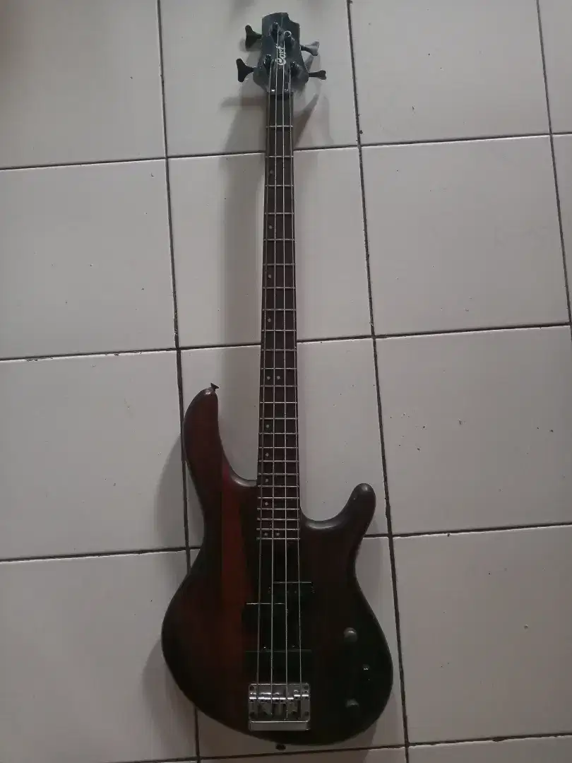 Bass merk cort action IV asli original mii