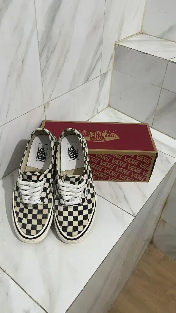 Sepatu Vans Checkerboard