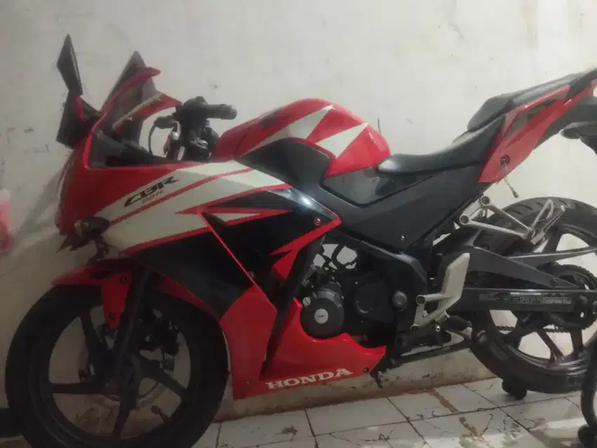 1. Velg CBR150R LOKAL 2015 sett original. 2. Kemudi/komstir/shock