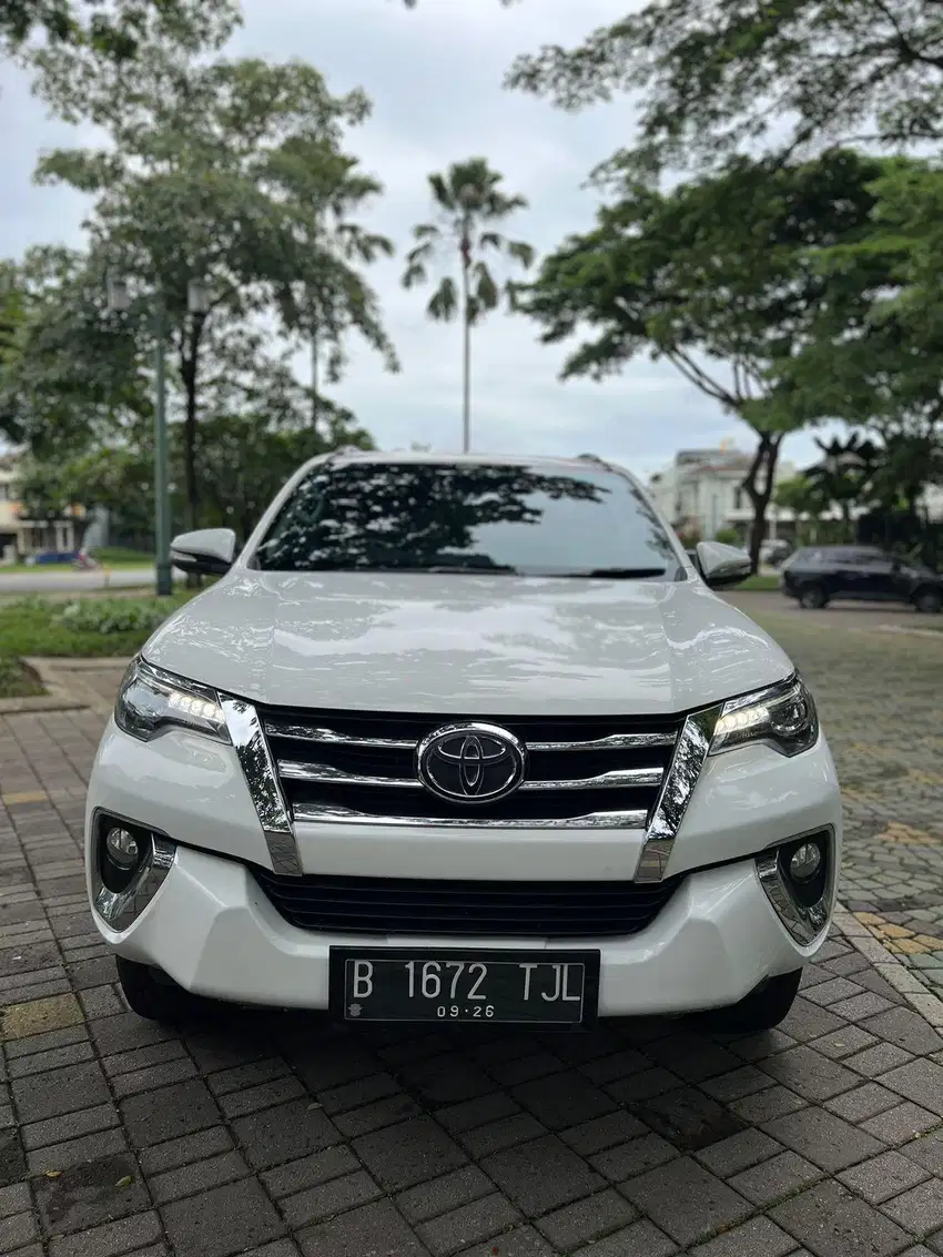 Toyota Fortuner VRZ 2.4 Diesel AT 2016 Putih