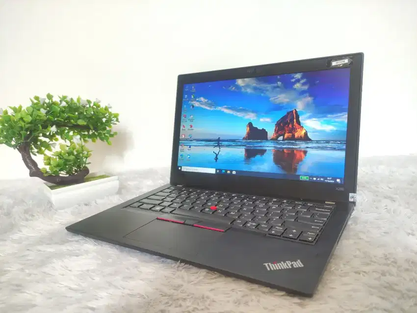 Laptop Second Like New LENOVO THINKPAD X280