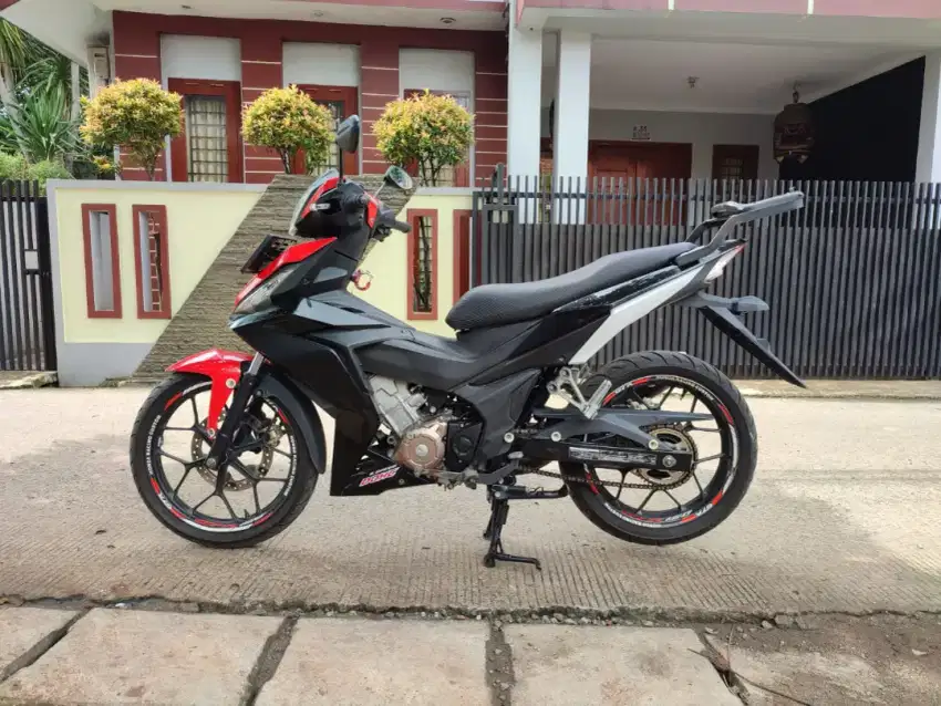 HONDA SUPRA GTR 150 TAHUN 2017