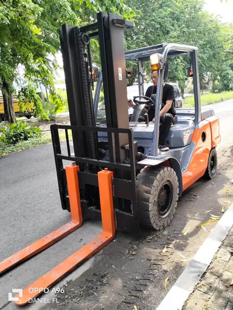 Forklift Toyota 8FD50 tahun 2020