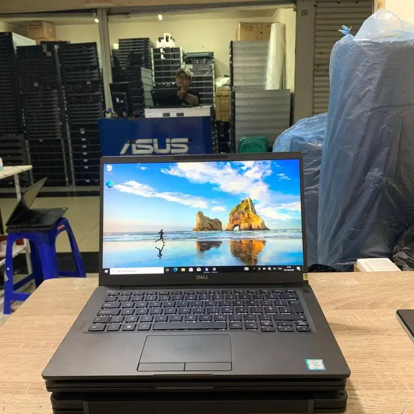 Jual Murah Dell Latitude 7400 i5 Gen 8 Touchscreen Ram 8-256Gb R-VN