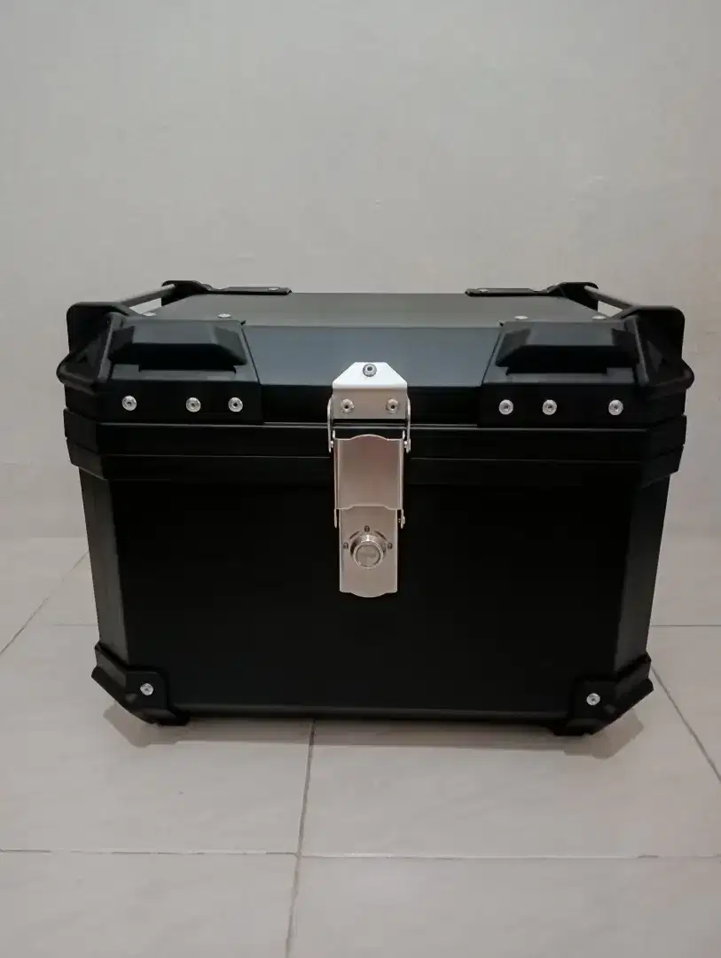 Box motor Baru ukuran 47 Liter